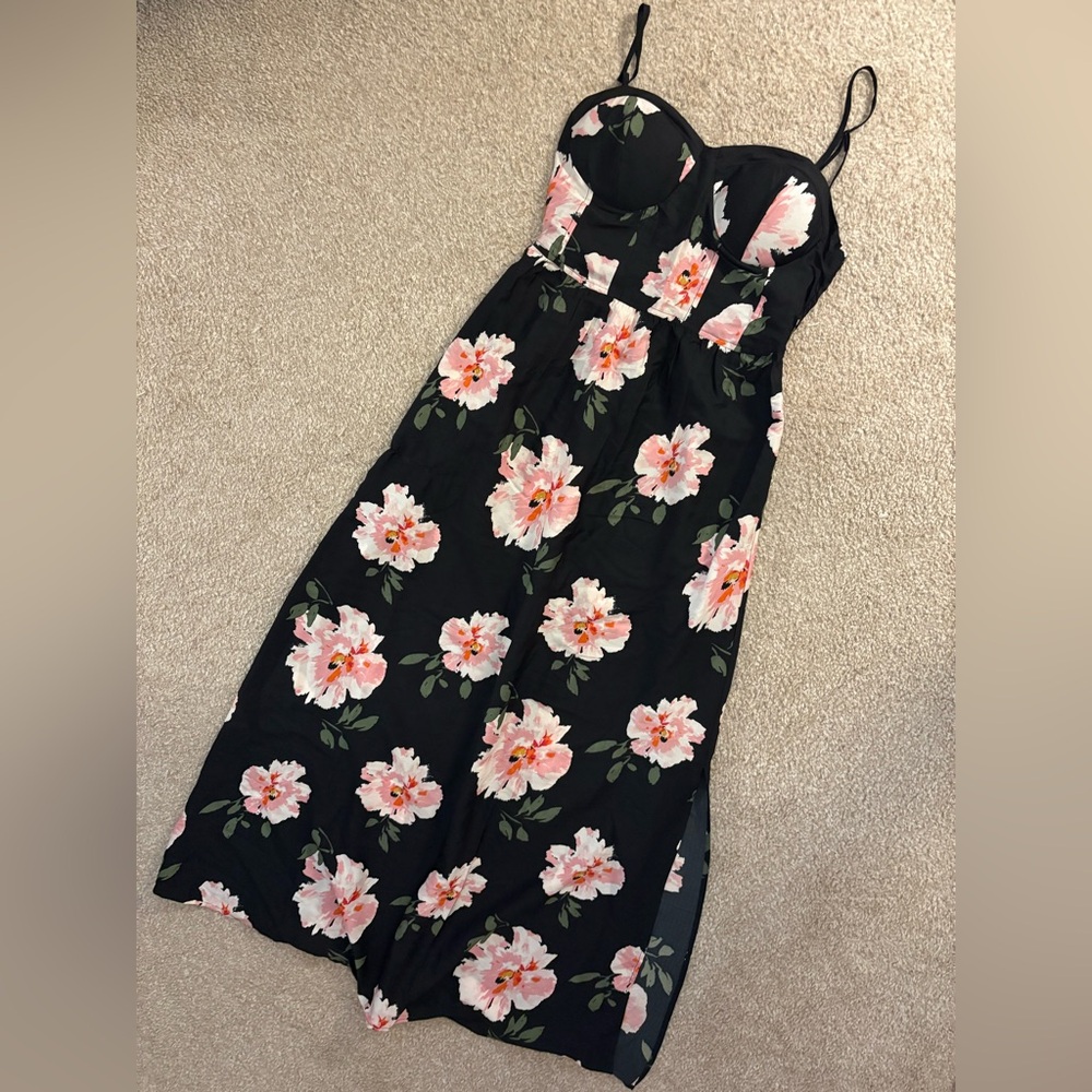 Flowy maxi dress